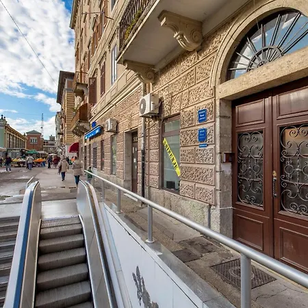 Apartament Doris *